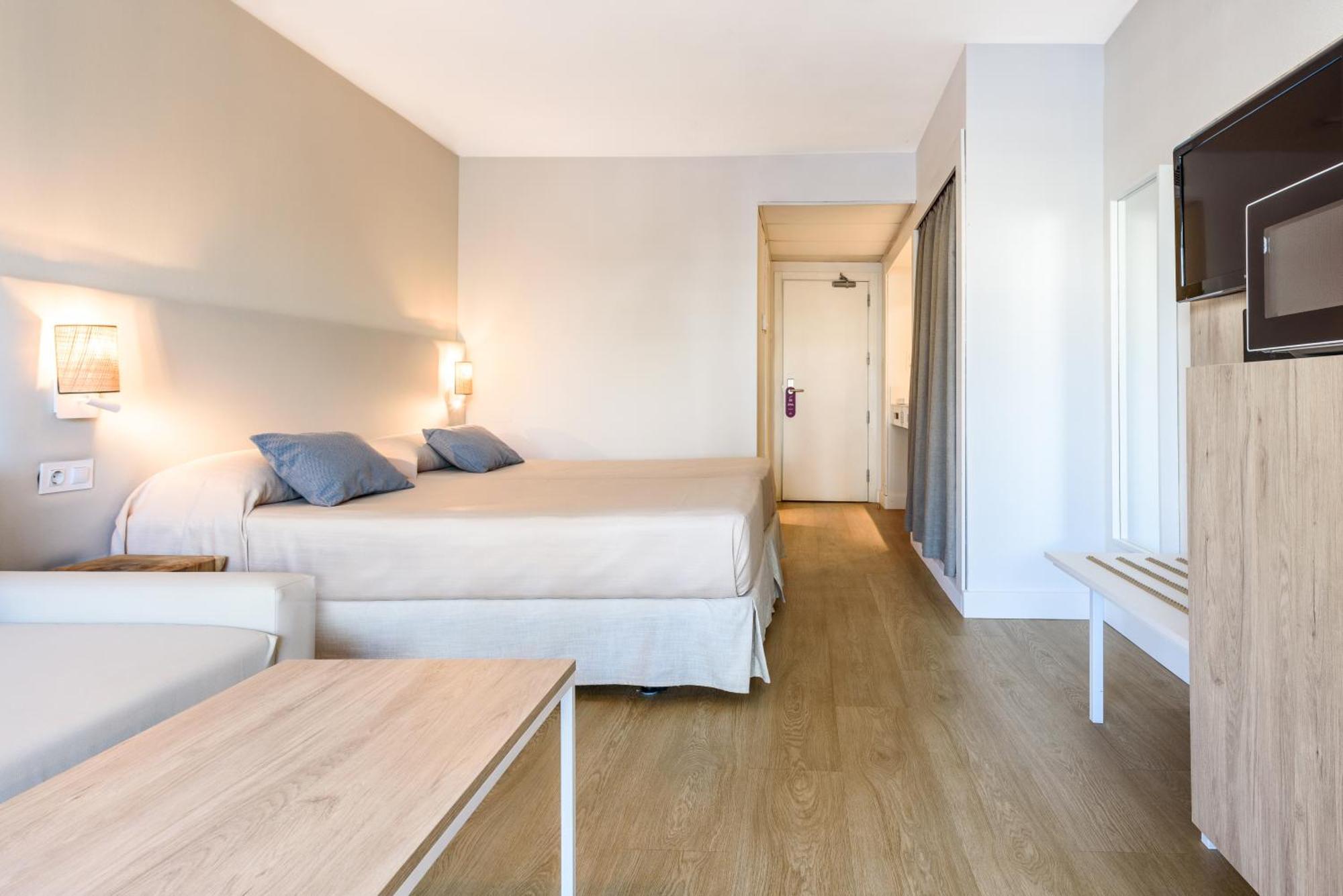 Готель Fergus Club Palmanova Park Екстер'єр фото
