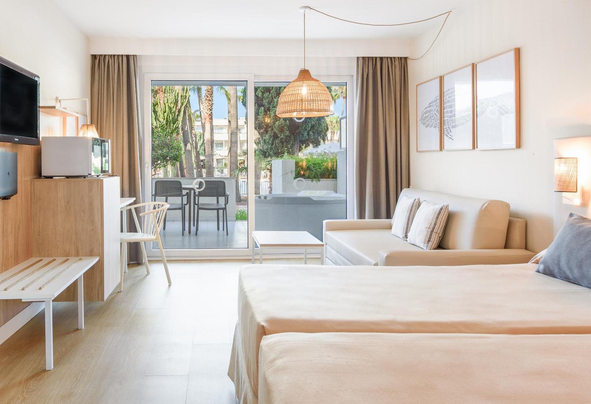 Готель Fergus Club Palmanova Park Екстер'єр фото